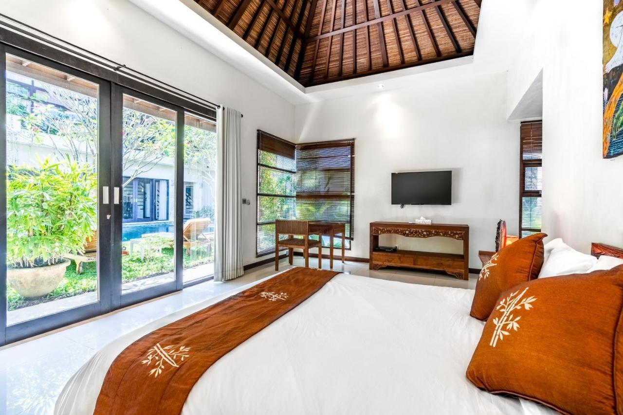 Anedda Merta Sari Villa Sanur Exterior photo