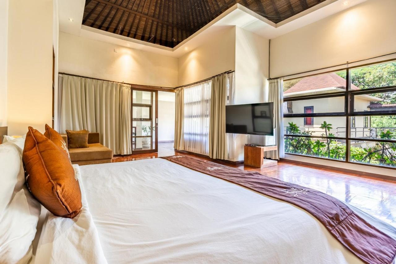Anedda Merta Sari Villa Sanur Exterior photo